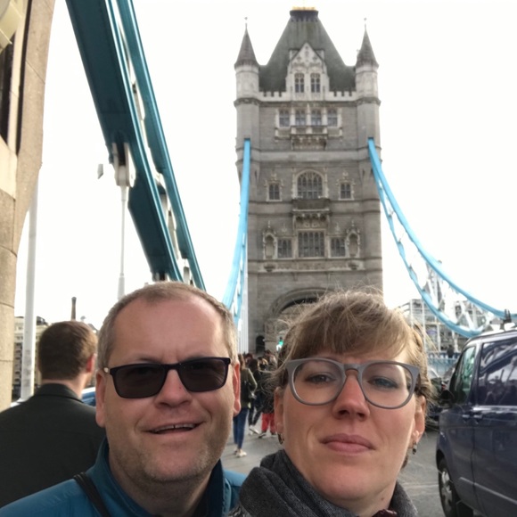 Meet your Posher, Rachel - Picture 2 of 16